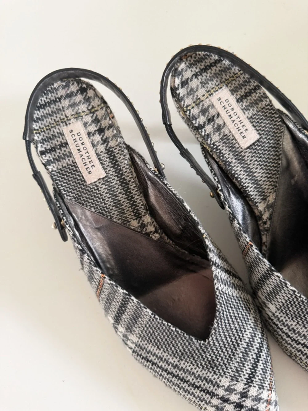 DOROTHEE SCHUMACHER • Check It Out Kitten Heel Pump in Grey - Picture 4 of 14